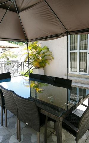 Casa à venda com 450m², 4 quartos e 6 vagas