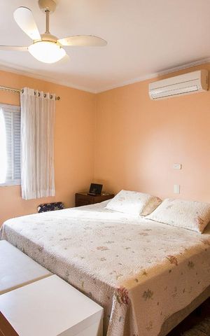 Casa à venda com 350m², 3 quartos e 4 vagasSuíte