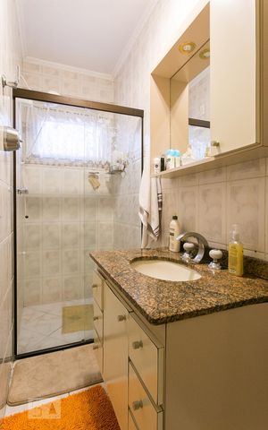 Casa à venda com 350m², 3 quartos e 4 vagasBanheiro Social
