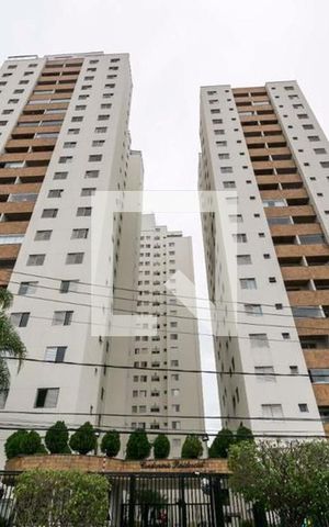 Apartamento à venda com 68m², 2 quartos e 2 vagas Apartamento à venda com 68m², 2 quartos e 2 vagasFachada