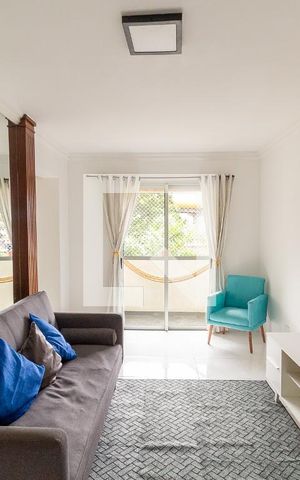 Apartamento à venda com 68m², 2 quartos e 2 vagas Apartamento à venda com 68m², 2 quartos e 2 vagasSala