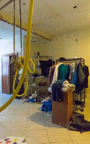 Casa à venda com 300m², 5 quartos e sem vaga Casa à venda com 300m², 5 quartos e sem vagaSala de Estar 3