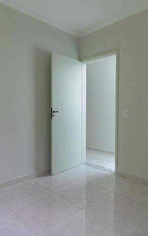 Casa à venda com 270m², 5 quartos e 5 vagas Casa à venda com 270m², 5 quartos e 5 vagasQuarto 3