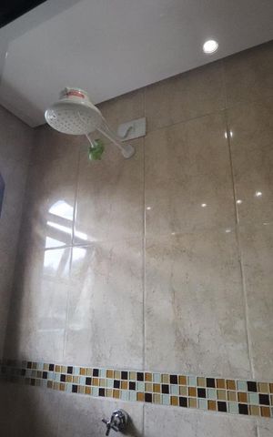 Casa à venda com 180m², 4 quartos e 3 vagasBanheiro da Suíte