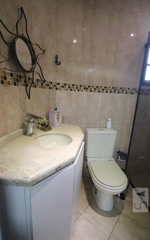 Casa à venda com 180m², 4 quartos e 3 vagasBanheiro da Suíte