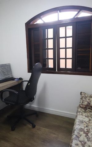 Casa à venda com 180m², 4 quartos e 3 vagasDormitório 2