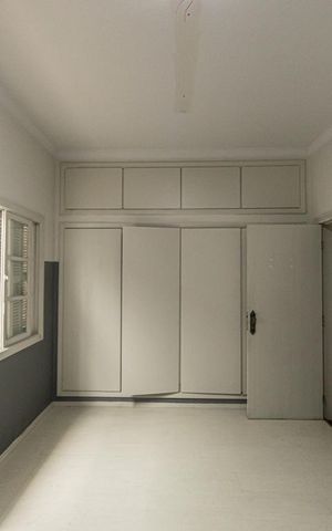 Casa à venda com 360m², 3 quartos e 6 vagas Casa à venda com 360m², 3 quartos e 6 vagasSuite 2