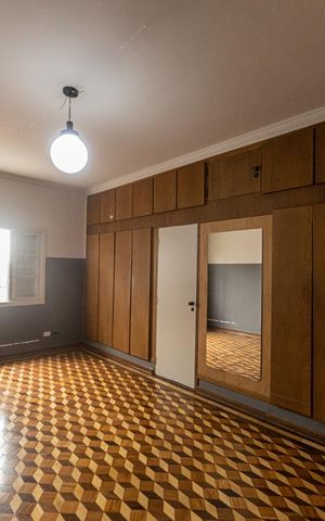 Casa à venda com 360m², 3 quartos e 6 vagas Casa à venda com 360m², 3 quartos e 6 vagasSuite 1