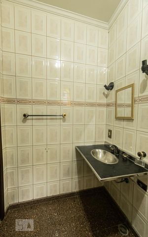 Casa à venda com 360m², 3 quartos e 6 vagas