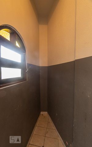Casa à venda com 360m², 3 quartos e 6 vagas Casa à venda com 360m², 3 quartos e 6 vagasDespensa 2