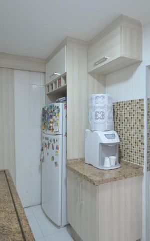 Casa à venda com 100m², 2 quartos e sem vaga Casa à venda com 100m², 2 quartos e sem vagaCozinha
