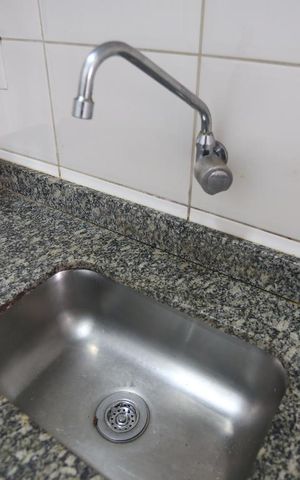 Apartamento à venda com 65m², 2 quartos e 1 vagaCozinha - Torneira