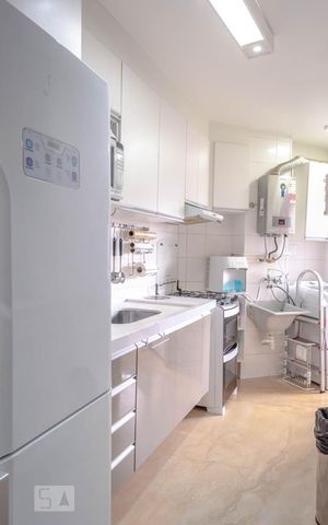 Apartamento para alugar com 65m², 3 quartos e 1 vaga Apartamento para alugar com 65m², 3 quartos e 1 vagaCozinha