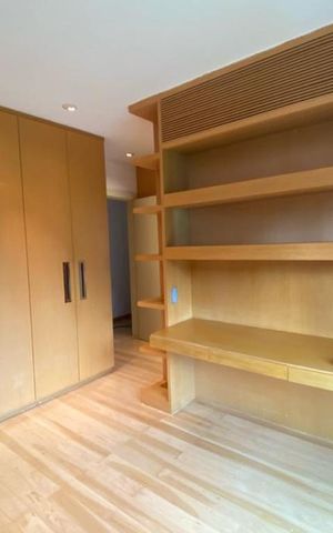 Apartamento à venda com 385m², 4 quartos e 6 vagas Apartamento à venda com 385m², 4 quartos e 6 vagasSuíte 2