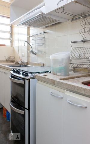 Apartamento à venda com 55m², 2 quartos e 1 vagaFogão e depurador