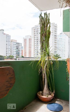 Apartamento à venda com 55m², 2 quartos e 1 vagaVaranda