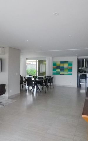 Apartamento à venda com 75m², 2 quartos e 2 vagasÁrea comum - Salão de festas