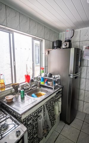 Casa à venda com 338m², 4 quartos e 8 vagas Casa à venda com 338m², 4 quartos e 8 vagasCozinha