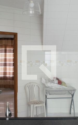 Casa à venda com 350m², 5 quartos e 3 vagas Casa à venda com 350m², 5 quartos e 3 vagasCozinha