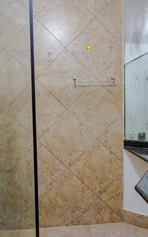 Casa de condomínio à venda com 60m², 2 quartos e sem vaga Casa de condomínio à venda com 60m², 2 quartos e sem vagaBanheiro Social
