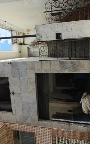 Casa à venda com 124m², 3 quartos e 3 vagasFachada