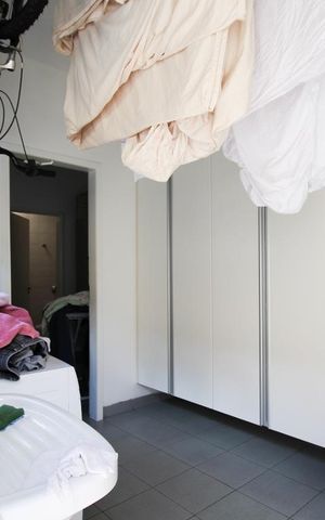 Casa à venda com 350m², 4 quartos e 4 vagas Casa à venda com 350m², 4 quartos e 4 vagasÁrea de Serviço