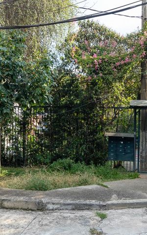 Casa de condomínio à venda com 120m², 3 quartos e 1 vagaVista da sala e quarto 1