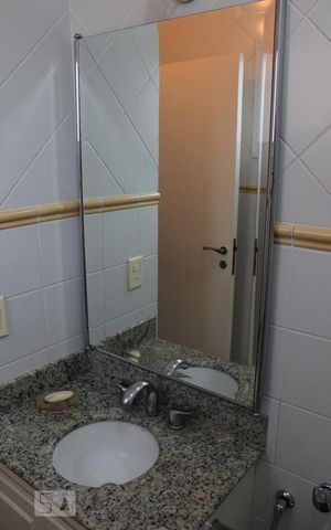 Casa de condomínio à venda com 798m², 7 quartos e 9 vagas