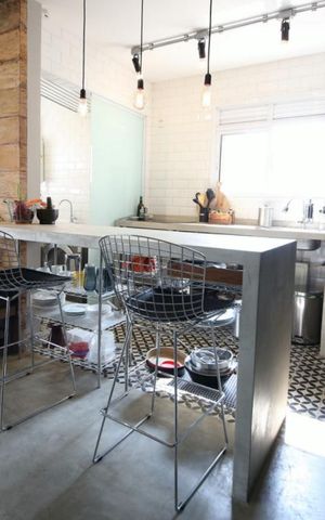 Apartamento à venda com 70m², 1 quarto e 1 vagaSala - Cozinha