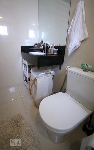 Apartamento à venda com 70m², 1 quarto e 1 vagaBanheiro