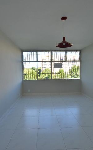 Apartamento para alugar com 80m², 3 quartos e sem vagaSala