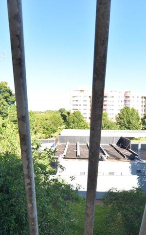 Apartamento para alugar com 80m², 3 quartos e sem vagaVista