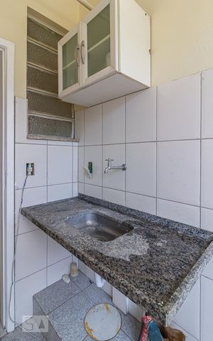 Apartamento para alugar com 80m², 2 quartos e sem vaga Apartamento para alugar com 80m², 2 quartos e sem vagaCozinha