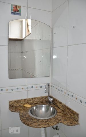 Apartamento à venda com 85m², 2 quartos e 1 vagaBanheiro de Serviço- pia