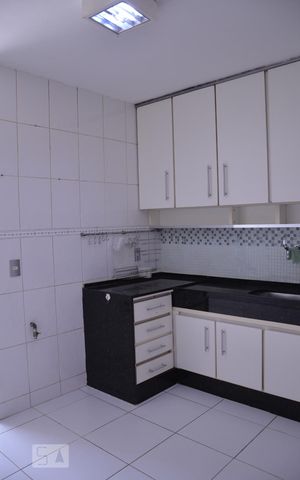 Apartamento à venda com 85m², 2 quartos e 1 vagaCozinha