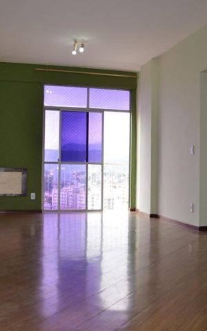 Apartamento à venda com 85m², 2 quartos e 1 vagaSala
