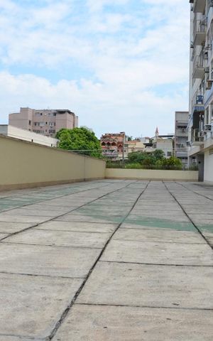 Apartamento à venda com 85m², 2 quartos e 1 vagaCorredor do bloco