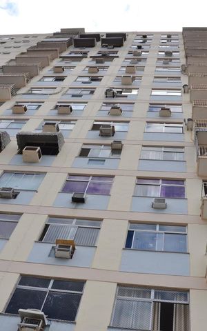 Apartamento à venda com 85m², 2 quartos e 1 vagaFachada