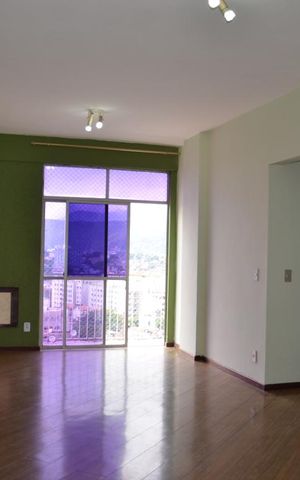 Apartamento à venda com 85m², 2 quartos e 1 vagaSala