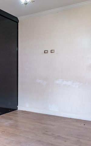 Casa à venda com 650m², 3 quartos e 5 vagas Casa à venda com 650m², 3 quartos e 5 vagasQuarto 3