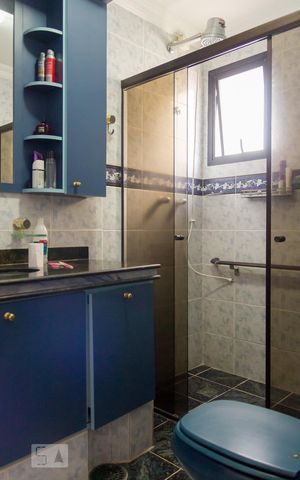 Apartamento à venda com 254m², 4 quartos e 4 vagas Apartamento à venda com 254m², 4 quartos e 4 vagasBanheiro do Quarto 4