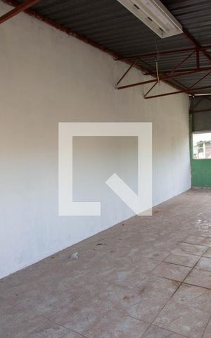 Casa à venda com 188m², 3 quartos e 2 vagas Casa à venda com 188m², 3 quartos e 2 vagasTerraço
