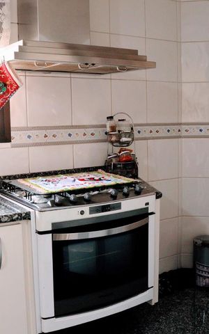 Apartamento à venda com 140m², 2 quartos e 3 vagasCozinha