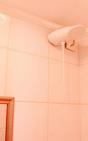 Apartamento à venda com 140m², 2 quartos e 3 vagasBanheiro de Serviço