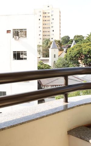 Apartamento à venda com 140m², 2 quartos e 3 vagasSuíte 1