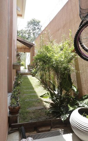 Casa à venda com 450m², 5 quartos e 4 vagasCorredor