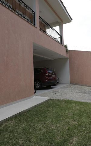 Casa à venda com 450m², 5 quartos e 4 vagasGaragem