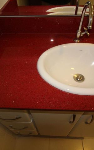 Apartamento à venda com 74m², 2 quartos e 1 vagaBanheiro Social
