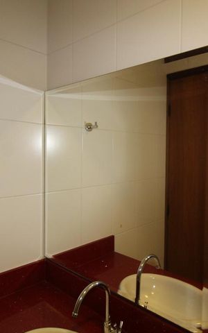 Apartamento à venda com 74m², 2 quartos e 1 vagaBanheiro Social