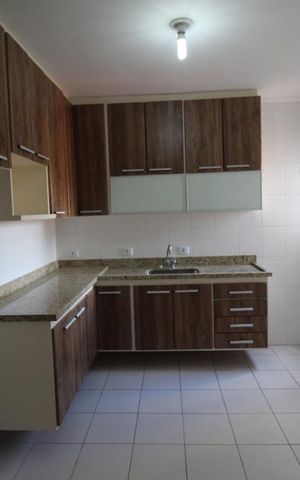 Apartamento à venda com 74m², 2 quartos e 1 vagaCozinha